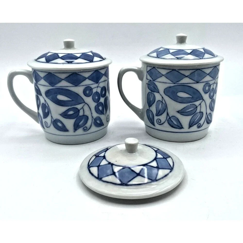 Williams Sonoma IDG Porcelain Coffee Cups with Lids 2 Cups 3 Lids Floral